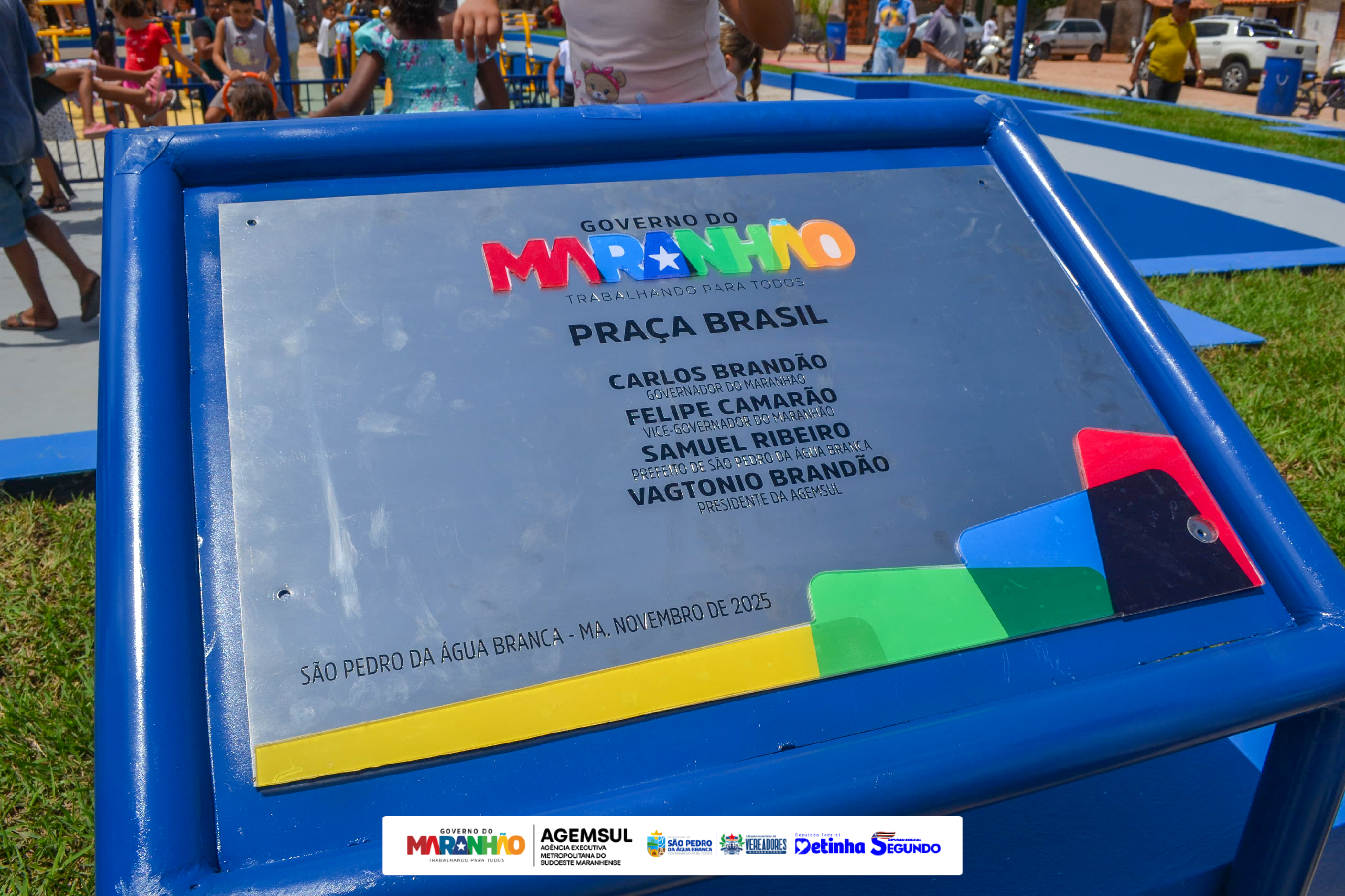 São Pedro da Água Branca vive dia histórico com inaugurações e novos investimentos no bairro Ha...