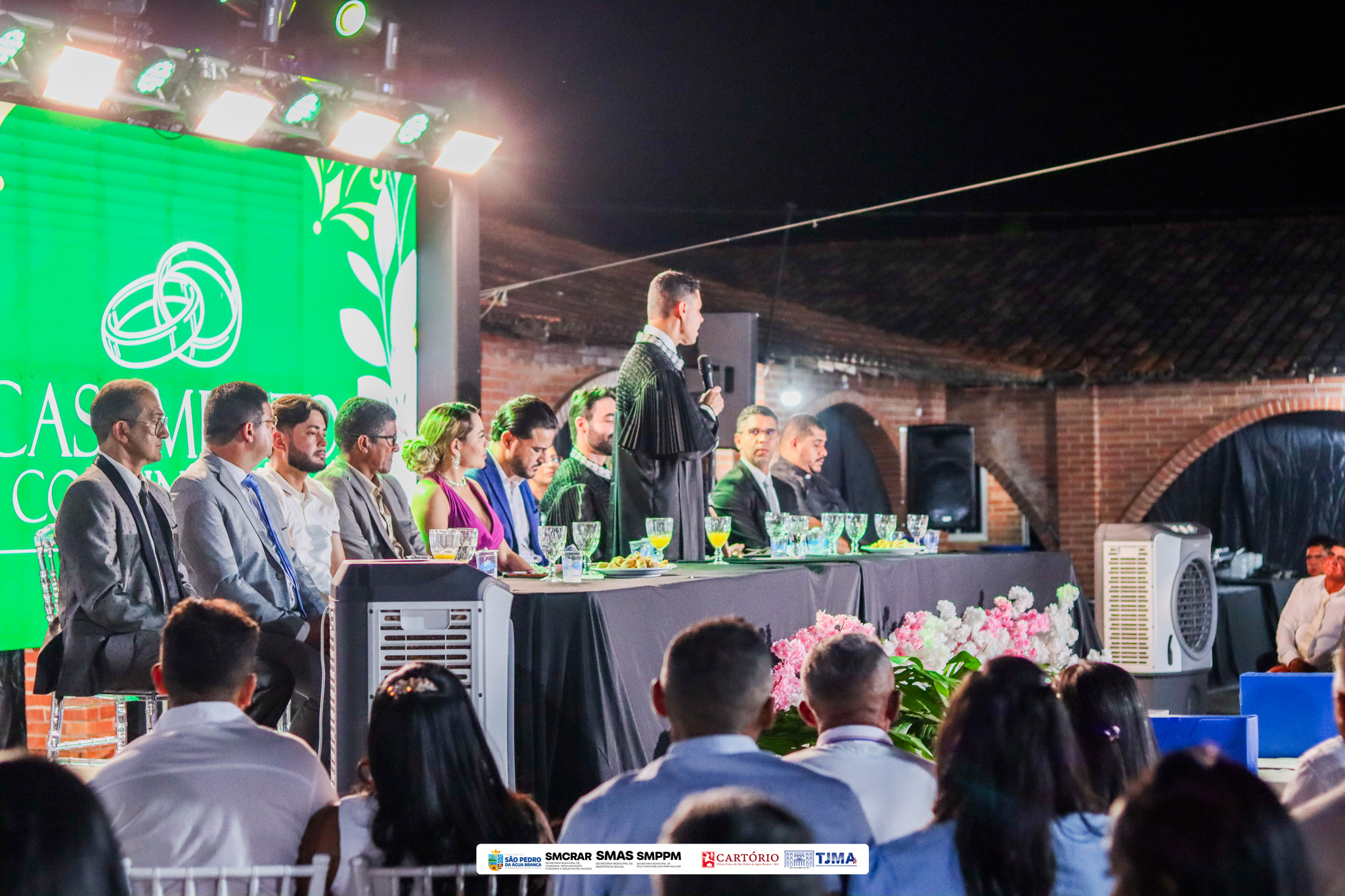 Prefeitura realiza Casamento Comunitário e celebra união de 46 casais