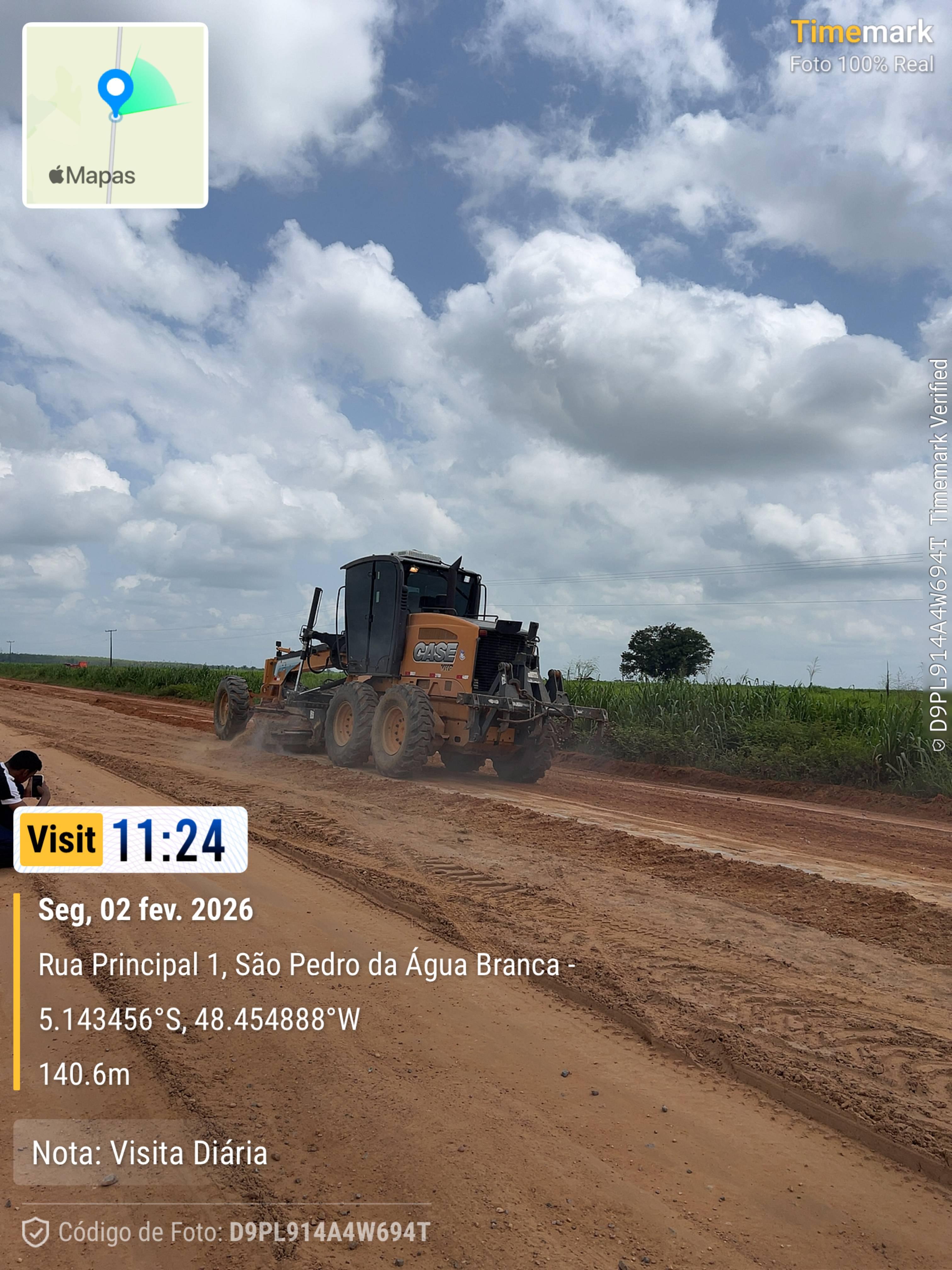 Prefeitura intensifica recuperação de vicinais em toda a zona rural